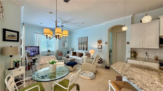 608 SW Chesapeake Ct, Port St. Lucie, FL 34986