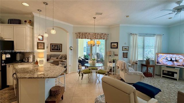 608 SW Chesapeake Ct, Port St. Lucie, FL 34986