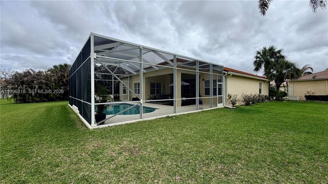 608 SW Chesapeake Ct, Port St. Lucie, FL 34986