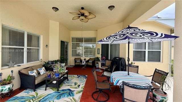 608 SW Chesapeake Ct, Port St. Lucie, FL 34986