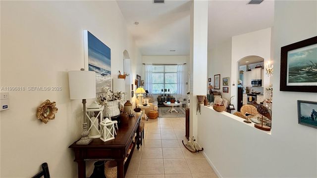 608 SW Chesapeake Ct, Port St. Lucie, FL 34986