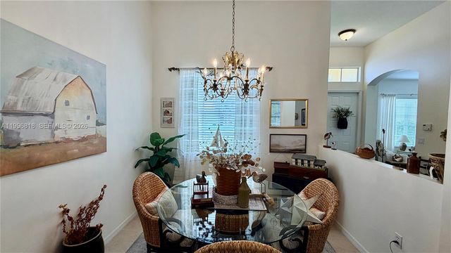 608 SW Chesapeake Ct, Port St. Lucie, FL 34986