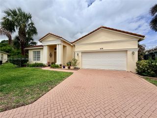 608 SW Chesapeake Ct, Port St. Lucie, FL 34986