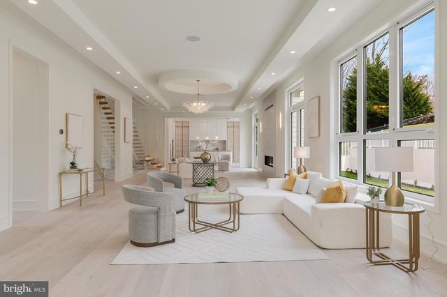 8757 BROOK ROAD, Mclean, VA 22102