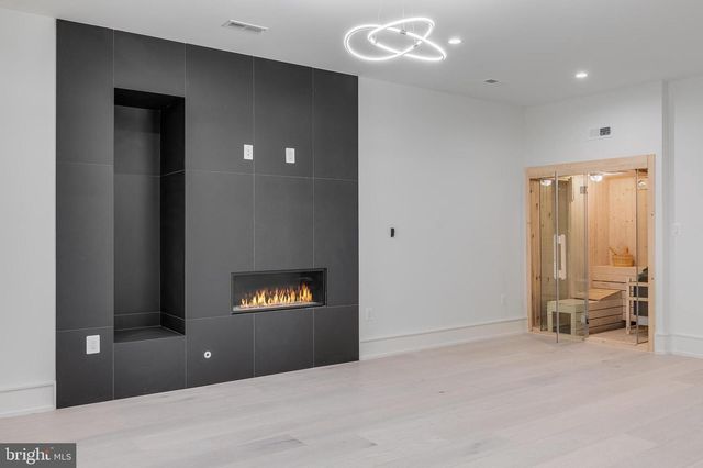 8757 BROOK ROAD, Mclean, VA 22102