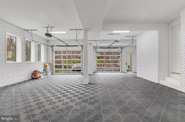 8757 BROOK ROAD, Mclean, VA 22102