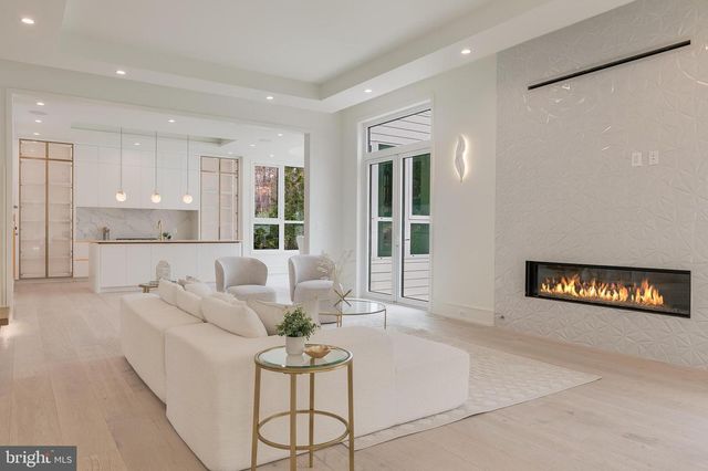 8757 BROOK ROAD, Mclean, VA 22102