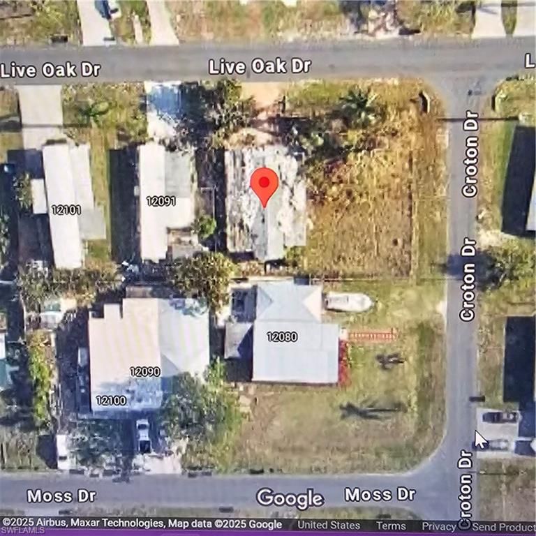 12081 Live Oak DR, FORT MYERS, FL 33908 — photo 2