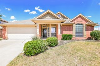 108 Centennial Place, Crowley, TX 76036