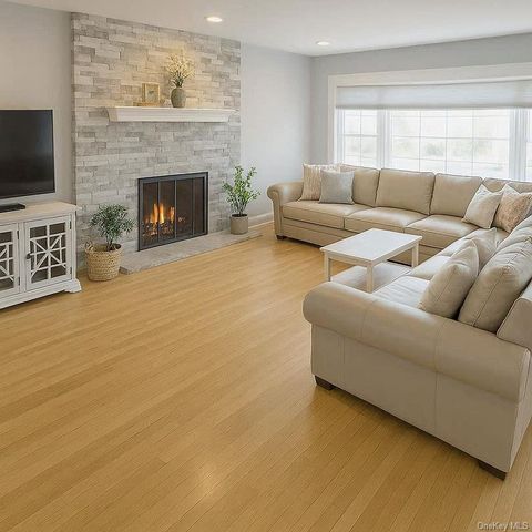 24 Rellim Drive, Glen Cove, NY 11542