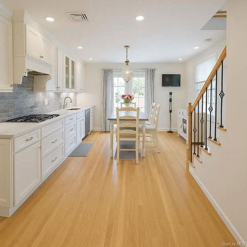 24 Rellim Drive, Glen Cove, NY 11542