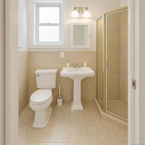 24 Rellim Drive, Glen Cove, NY 11542