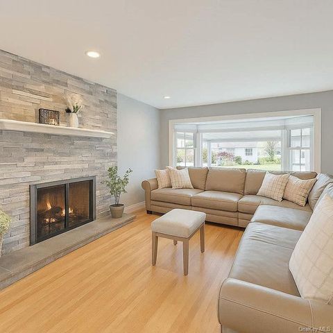 24 Rellim Drive, Glen Cove, NY 11542