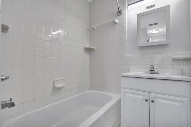 707 S LOIS AVENUE, Tampa, FL 33609