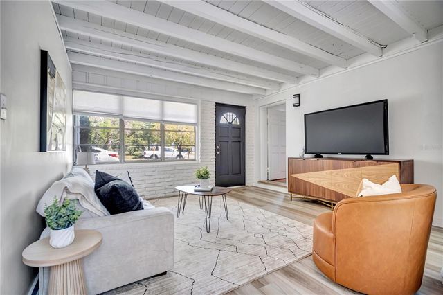 707 S LOIS AVENUE, Tampa, FL 33609