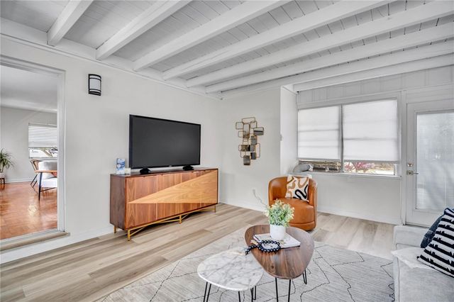 707 S LOIS AVENUE, Tampa, FL 33609