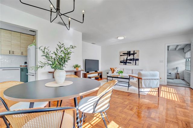 707 S LOIS AVENUE, Tampa, FL 33609