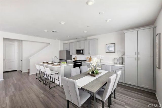 111 Homestead, Rancho Mission Viejo, CA 92694