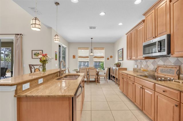 8513 NATIVE PINE WAY, Orlando, FL 32836