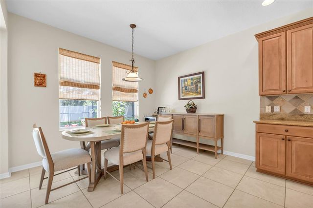 8513 NATIVE PINE WAY, Orlando, FL 32836