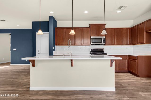 7028 Shady Gate Drive, Sparks, NV 89436