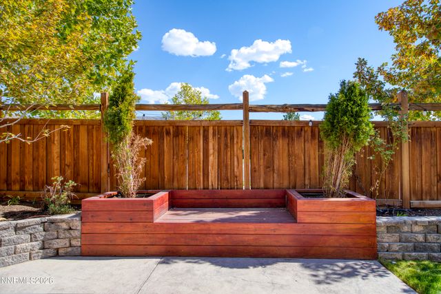 7028 Shady Gate Drive, Sparks, NV 89436