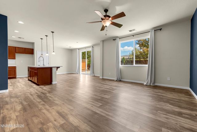 7028 Shady Gate Drive, Sparks, NV 89436