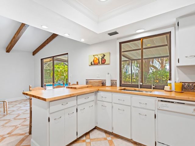 1476 Smugglers Cove, Vero Beach, FL 32963