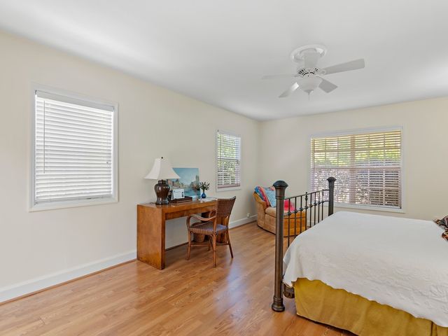 1476 Smugglers Cove, Vero Beach, FL 32963