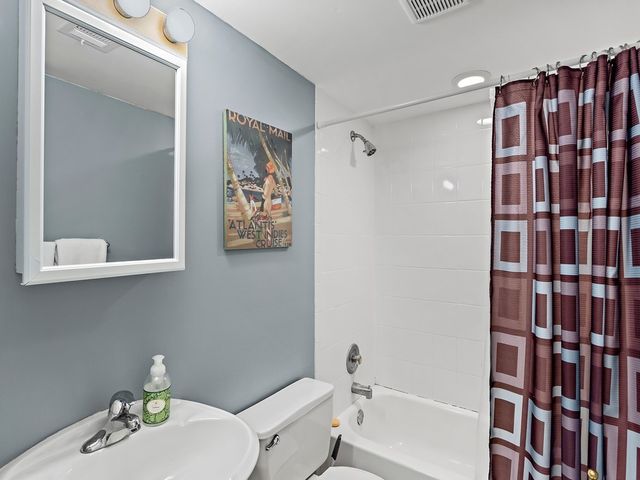 1476 Smugglers Cove, Vero Beach, FL 32963