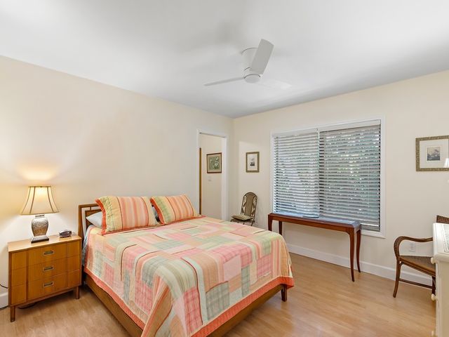 1476 Smugglers Cove, Vero Beach, FL 32963