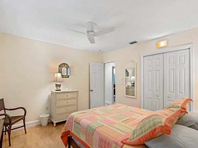1476 Smugglers Cove, Vero Beach, FL 32963