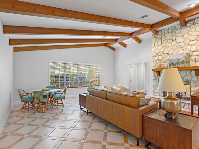 1476 Smugglers Cove, Vero Beach, FL 32963