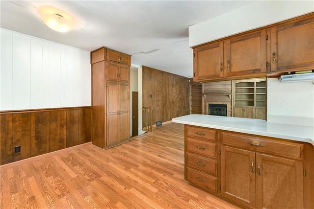 2201 Sunset Court, Leavenworth, KS 66048