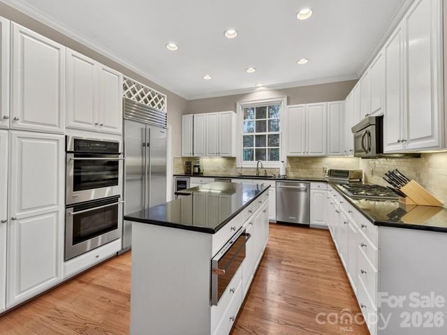 3116 Cloverfield Road, Charlotte, NC 28211