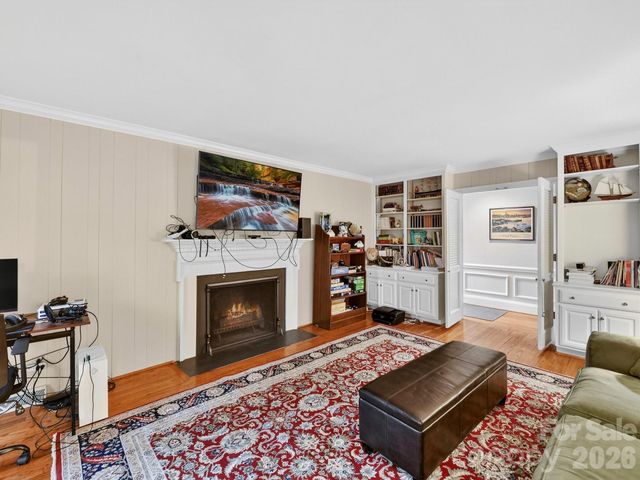 3116 Cloverfield Road, Charlotte, NC 28211