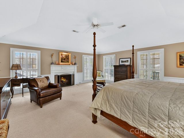 3116 Cloverfield Road, Charlotte, NC 28211