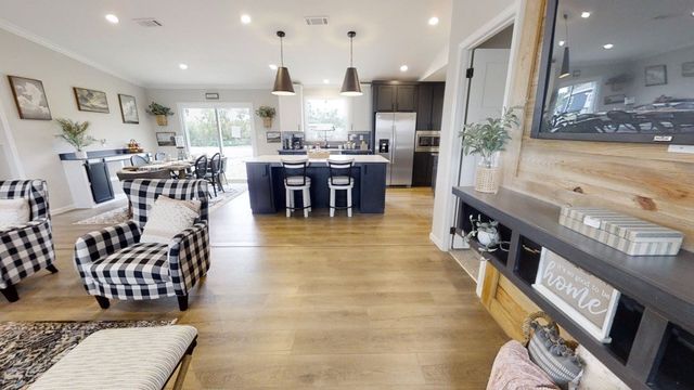 2400 Mist Ave, Stanton, TX 79782