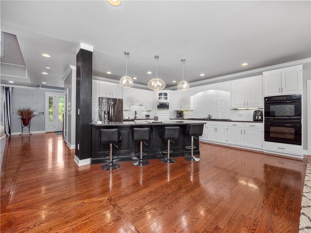 4450 Pond View Court, Bethlehem Twp, PA 18020