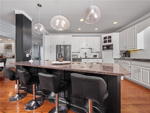 4450 Pond View Court, Bethlehem Twp, PA 18020