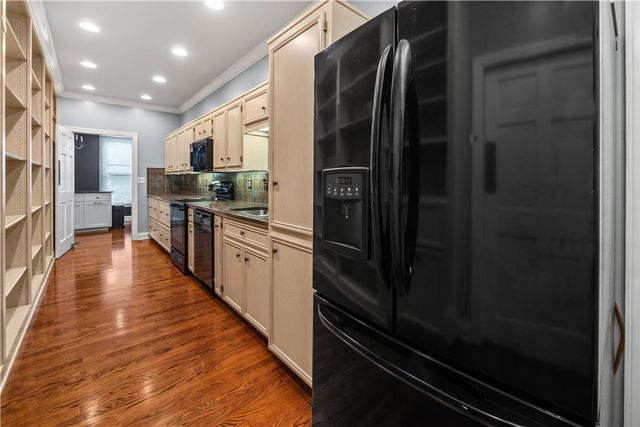4450 Pond View Court, Bethlehem Twp, PA 18020