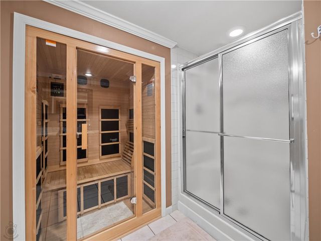 4450 Pond View Court, Bethlehem Twp, PA 18020