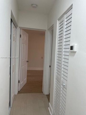 221 SW 9 AVE 2, Miami, FL 33130
