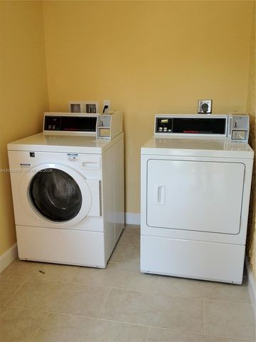 221 SW 9 AVE 2, Miami, FL 33130