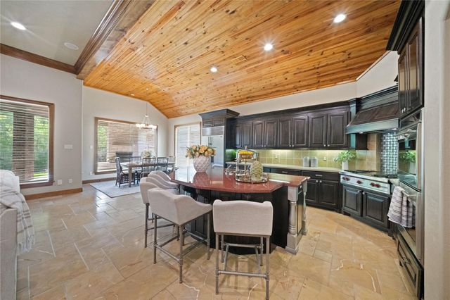 2307 Scotney Court, College Station, TX 77845