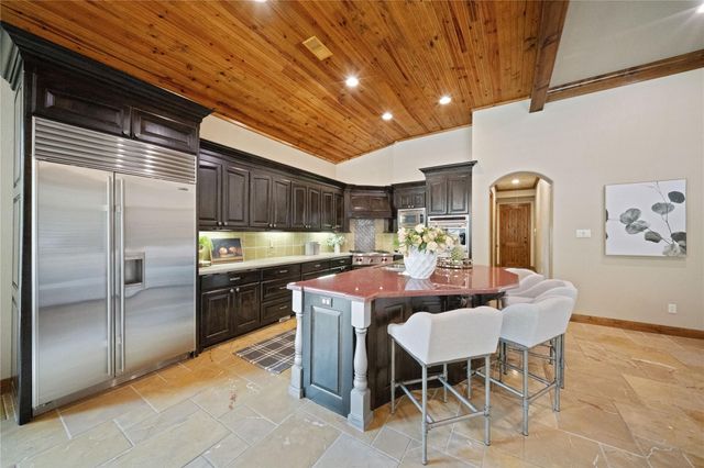 2307 Scotney Court, College Station, TX 77845