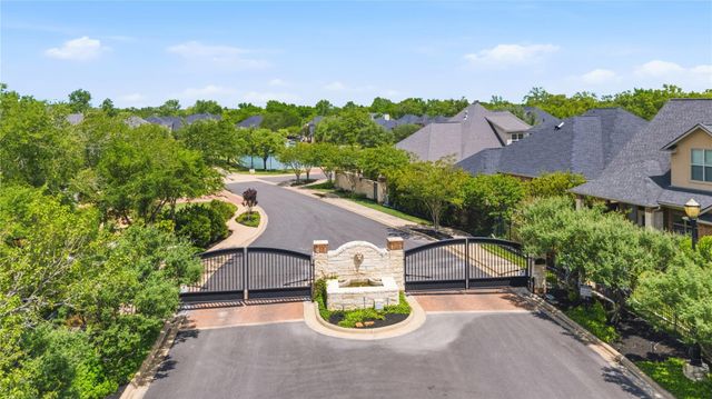 2307 Scotney Court, College Station, TX 77845