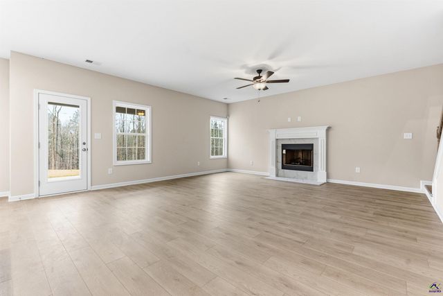 1649 Stokes Store Road # 52, Forsyth, GA 31029