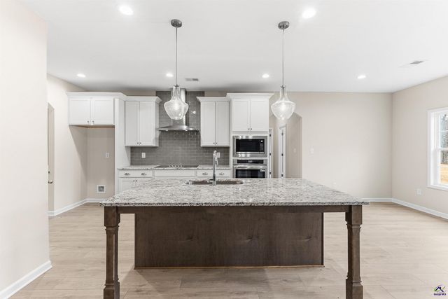 1649 Stokes Store Road # 52, Forsyth, GA 31029