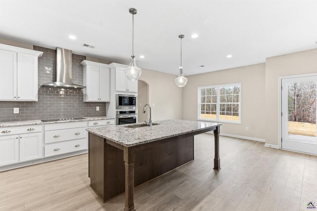 1649 Stokes Store Road # 52, Forsyth, GA 31029